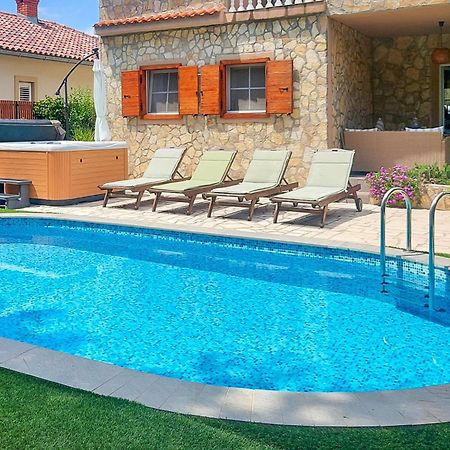Holiday Home Mikac - Mlk136 By Interhome Dobrinj Екстер'єр фото