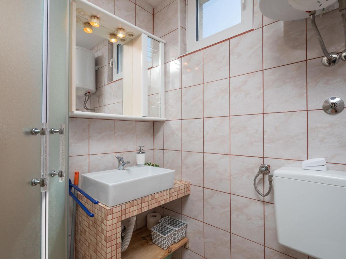 Holiday Home Mikac - Mlk136 By Interhome Dobrinj Екстер'єр фото