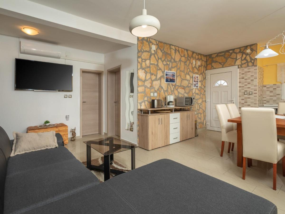 Holiday Home Mikac - Mlk136 By Interhome Dobrinj Екстер'єр фото