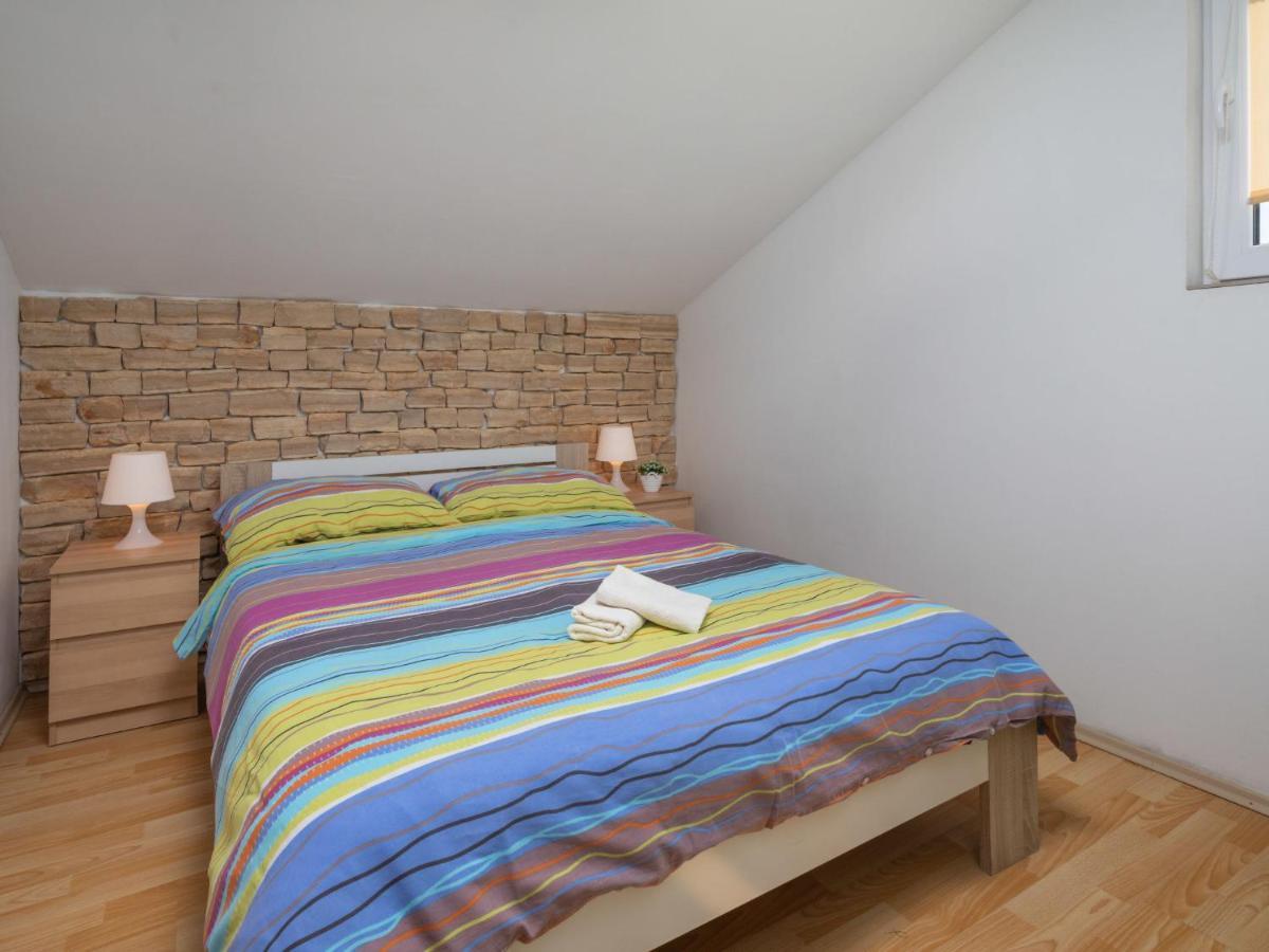 Holiday Home Mikac - Mlk136 By Interhome Dobrinj Екстер'єр фото